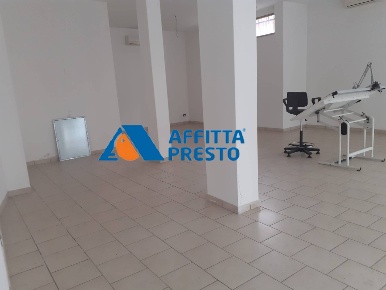 Foto Attività commerciale in Via Aurelia, Viareggio Marco Polo - Don Bosco