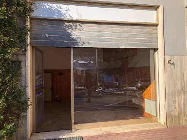 Foto Ufficio in Via degli Orti, Comunanza Centro di 65 m² con 3 locali