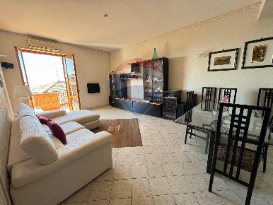 Foto Appartamento in VIA GIOVANNI GRASSO, Aci Castello Centro di 116 m²