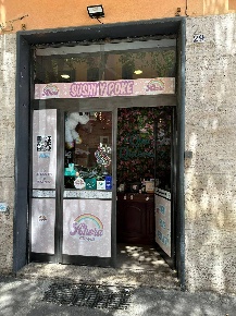 Foto Attività commerciale in Via Caracciolo, Roma Cipro di 40 m² in vendita