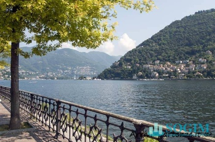 Foto Magazzino in via milano, Como Borghi di 1120 m² in vendita
