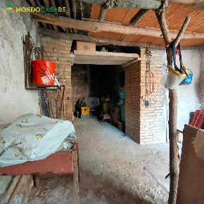 Foto Magazzino in Via Fiume, Palombara Sabina di 26 m² con 1 locali