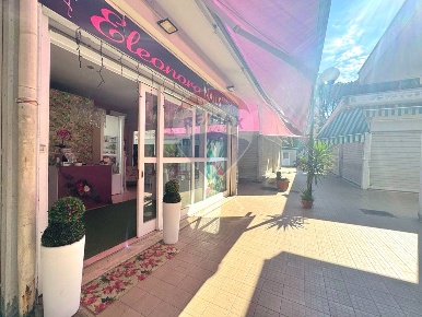Foto Attività commerciale in via aurelia, Roma Aurelio - Val Cannuta
