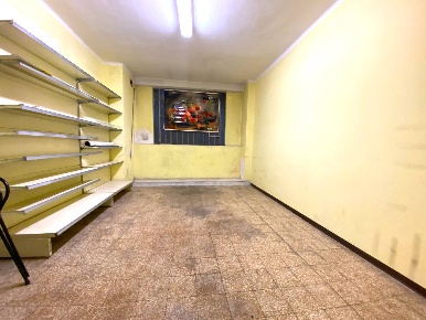 Foto Magazzino in Largo Orbassano, Torino Santa Rita di 20 m² in vendita
