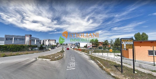 Foto Locale commerciale in zona industriale, Ripalimosani Zona Industriale