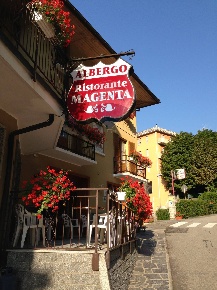 Foto Hotel in Via Cavallini, Bognanco Fonti di 1985 m² in vendita