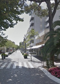 Foto Locale commerciale in via Gorizia, Lignano Sabbiadoro Centro di 70 m²