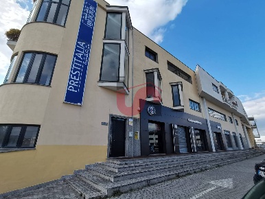 Foto Ufficio in Via Dei Longobardi, Benevento Stazione Centrale di 77 m²