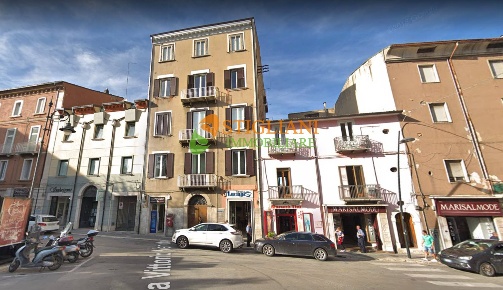 Foto Locale commerciale in Centro, Campobasso Centro di 80 m² con 1 locali
