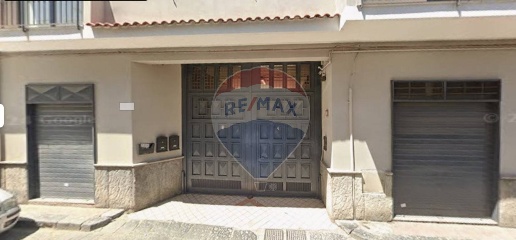 Foto Attività commerciale in via Pozzo Nuovo, Giugliano in Campania