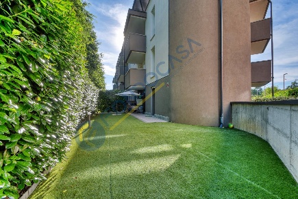 Foto Appartamento in via martiri di marzabotto, Senago di 84 m² in vendita