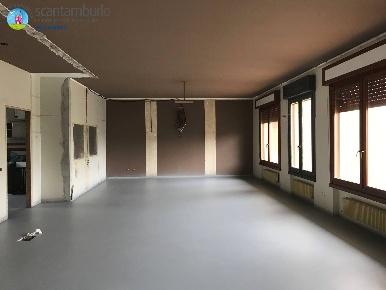 Foto Negozio a Ponzano Veneto Ponzano di 203 m² con 1 locali in vendita