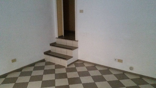 Foto Attività commerciale in Via Giuseppe Garibaldi, Pisa Landi di 45 m²