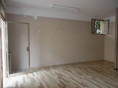 Foto Negozio a Crocetta del Montello Centro di 52 m² con 1 locali