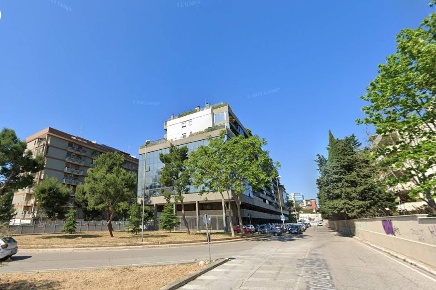 Foto Ufficio in Corso Alcide De Gasperi, Bari Poggiofranco di 400 m²
