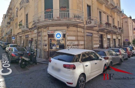 Foto Locale commerciale in Via Caronda, Catania Borgo di 75 m² con 2 locali