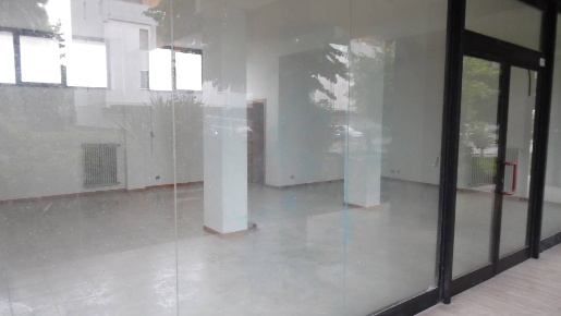 Foto Ufficio in Via I Maggio, Monteprandone Centobuchi di 75 m² in vendita