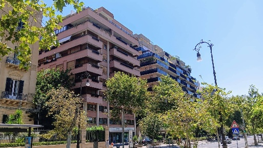 Foto Ufficio in Via Libertà, Palermo Libertà - Villabianca di 550 m²