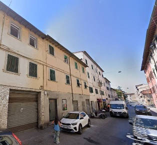 Foto Magazzino in Via Giuseppe Garibaldi, Livorno Zola - Galilei di 128 m²