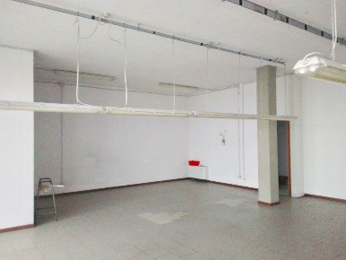 Foto Attività commerciale a Montaione di 100 m² con 1 locali in affitto