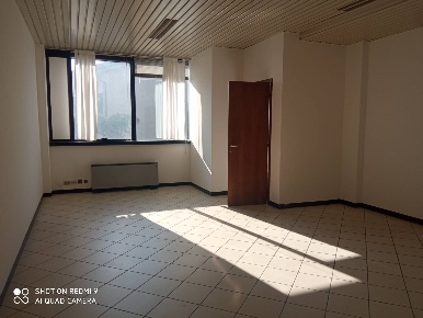 Foto Ufficio in Via Colombo, Melzo di 44 m² con 1 locali in affitto