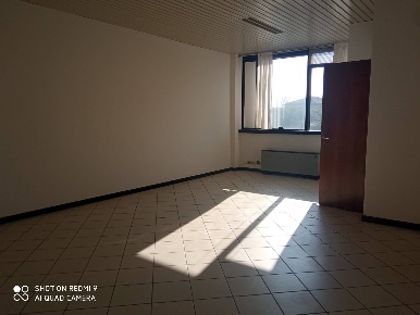 Foto Ufficio in Via Colombo, Melzo di 44 m² con 1 locali in affitto