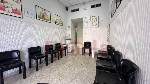 Foto Ufficio a Baiano di 80 m² con 5 locali in affitto