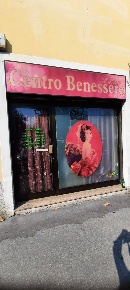 Foto Attività commerciale in V.LE CERTOSA, Milano Certosa di 43 m²