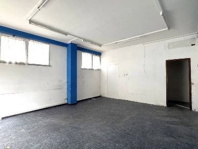 Foto Ufficio in VIA BENEDETTO CROCE, Fabriano Centro di 40 m² con 1 locali