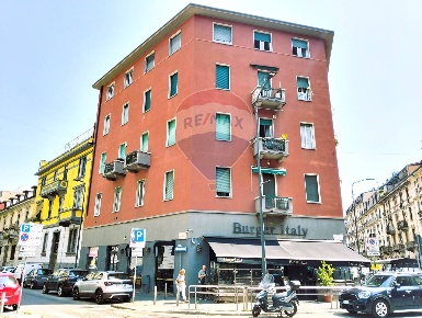 Foto Attività commerciale in VIA UGO BASSI, Milano Isola di 75 m²