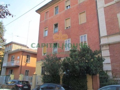 Foto Ufficio a Bologna Massarenti di 180 m² con 4 locali in vendita