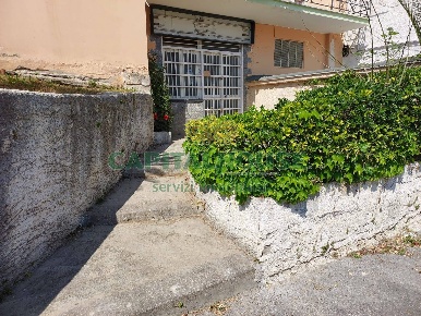 Foto Magazzino a Roccarainola Centro di 150 m² in affitto
