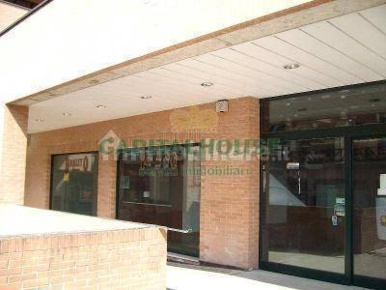 Foto Attività commerciale a Piacenza Piazzale Milano - Stazione di 200 m²