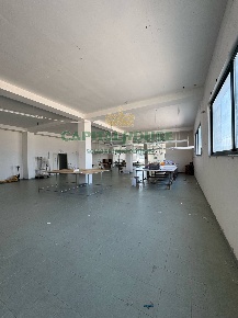 Foto Laboratorio a Domicella Centro di 400 m² in affitto