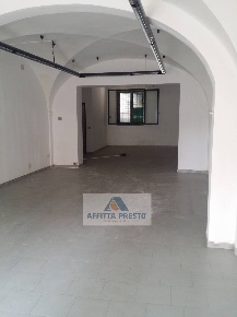 Foto Attività commerciale a Montelupo Fiorentino di 80 m² con 1 locali