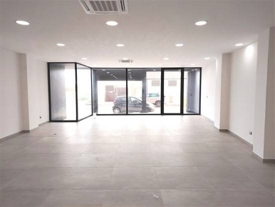 Foto Attività commerciale in PIO LA TORRE, Floridia di 102 m² con 1 locali