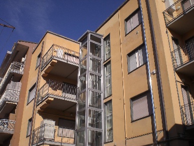 Foto Ufficio in Corso Sempione, Legnano di 70 m² con 1 locali in affitto