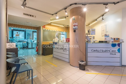 Foto Laboratorio in Via Ottorino Respighi, Pesaro Miralfiore di 274 m²