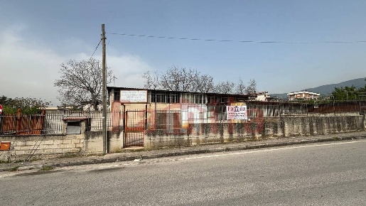 Foto Magazzino a Avella di 340 m² in vendita