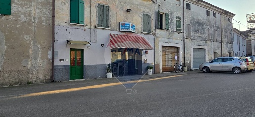 Foto Attività commerciale in Piazzale Roma, Porto Mantovano Soave di 50 m²
