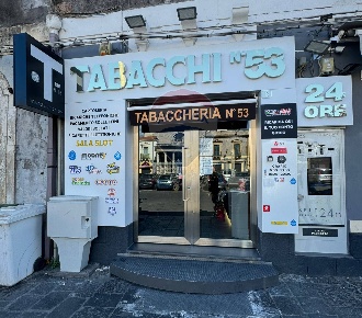 Foto Attività commerciale in Piazza Crocifisso Maiorana, Catania Palestro