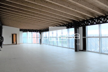 Foto Ufficio in via Leonardo da Vinci, Mogliano Veneto Centro di 185 m²