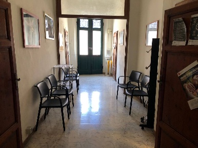 Foto Ufficio in via tosco romagnola, Cascina di 110 m² con 5 locali