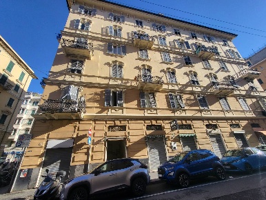 Foto Locale commerciale in Via Tomaso Pendola, Genova San Fruttuoso