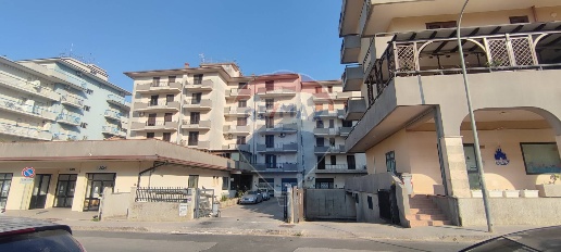 Foto Attività commerciale in VIA DEGLI ACERI, Ragusa San Luigi - Archimede