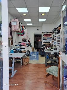 Foto Attività commerciale in Via Tuscolana, Roma Furio Camillo di 35 m²