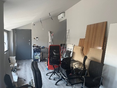 Foto Ufficio in Via Benedetto Croce, Pisa San Martino di 50 m² con 1 locali