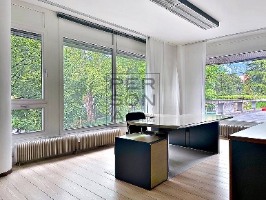 Foto Ufficio a Trento Stazione - Cristo Re di 170 m² con 5 locali
