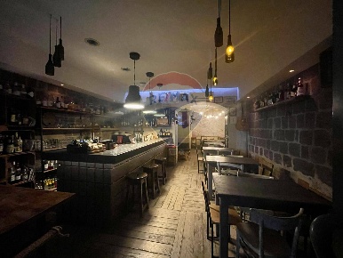 Foto Bar in Via Roma, Telese Terme di 90 m² con 2 locali in vendita