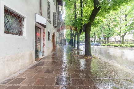Foto Negozio in via dei mille, Brescia Loggia - Garibaldi di 53 m²